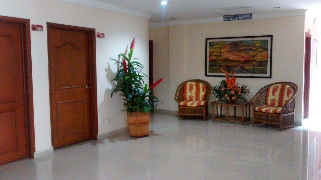 Hotel Cinera San Luis  ภายนอก รูปภาพ